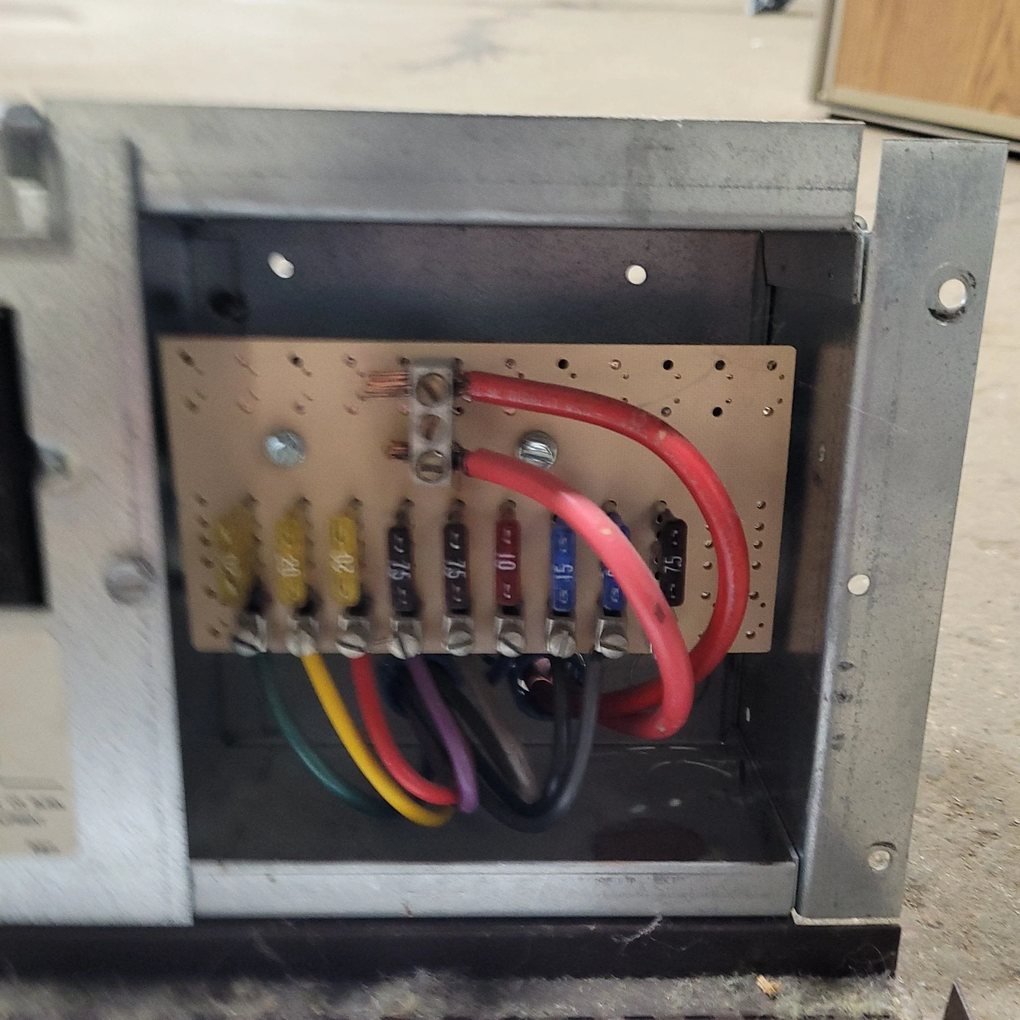 Thumb 4